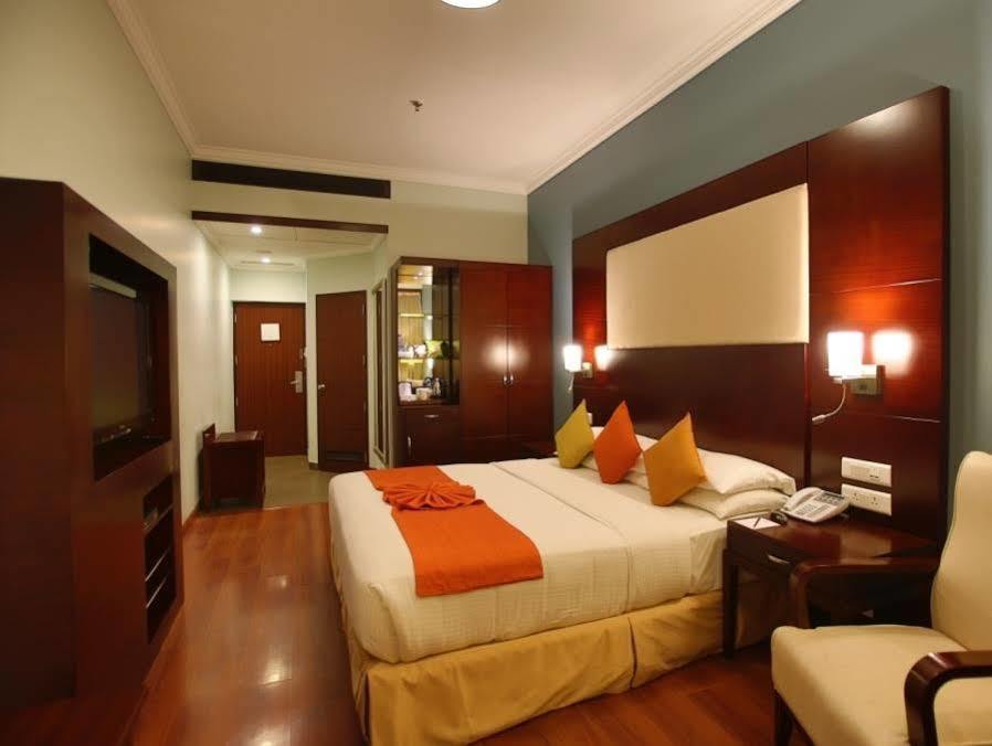 Hotel The Metroplace Inside Ascendas It Park Taramani Chennai